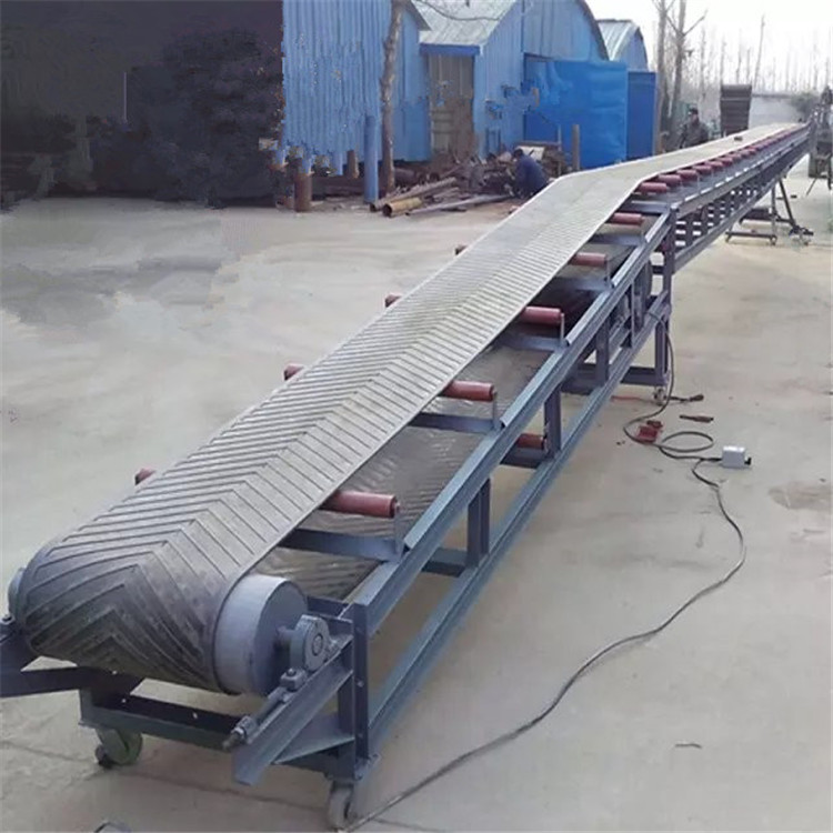 �DƬ���Q��带式输送机
�c���Δ�(sh��)��2690��